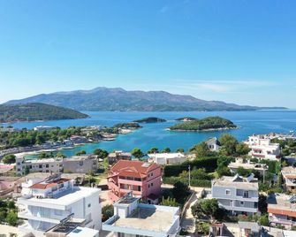 Hotel Sunway - Ksamil - Vista del exterior