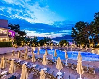 Ideal Panorama Hotel - Marmaris - Pool