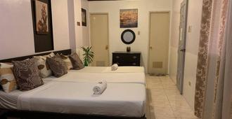 Center Parkway Pension House - Kalibo - Bedroom