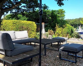 The Glenerne Guest House - Eyemouth - Patio