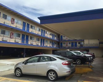 Surf Motel - San Francisco