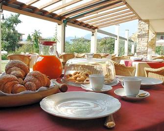 Hotel Belvedere - Torri Del Benaco