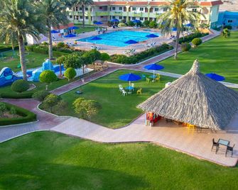 Bin Majid Flamingo Beach Resort - Umm Al Qaiwain