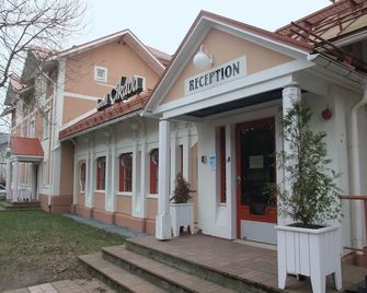 Hotel Cikada - Mariehamn - Byggnad