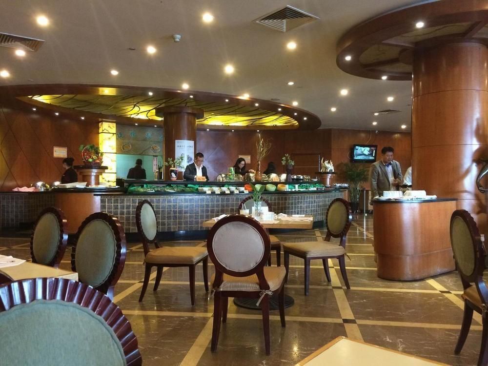 Golden Hotel - שניאנג - מסעדה