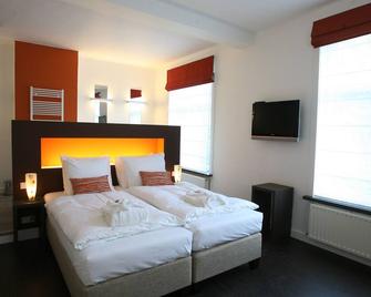 بي آند بي ساباجان - ابرس - غرفة نوم