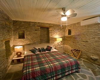 The House of Prince - Nea Stira - Bedroom