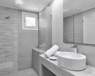 Kinetta Beach Resort & Spa - Kineta - Salle de bain