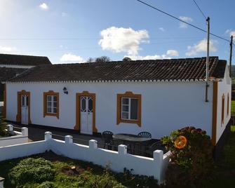 Casa de Santa Catarina - Praia da Vitoria - Gebäude