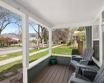 Charming, Historic! Walking Distance to Town! - Glenwood Springs - Balcony