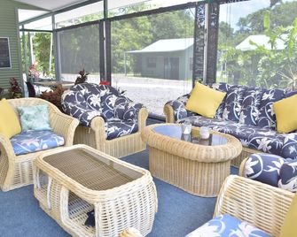 Daintree Peaks Eco Stays - Diwan - Patio