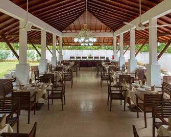 Chenra Hotel - Yala - Restaurant