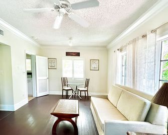 La Casa Hotel - Fort Lauderdale - Living room