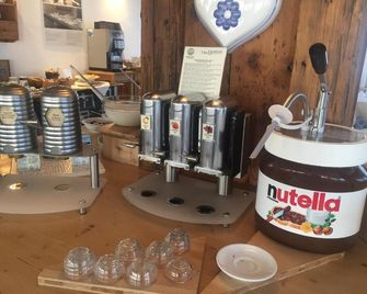 Fedaia Joy B&b - Canazei - Buffé