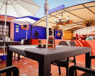 Hotel Boutique El Viejo Mundo - Parral - Innenhof