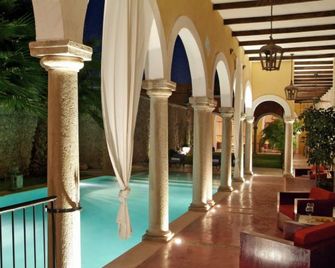 Hotel Hacienda Merida - Mérida - Pool