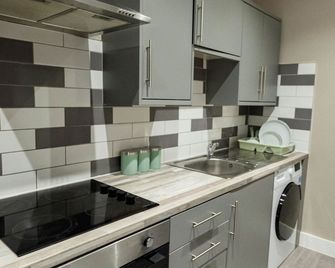 Luxury Modern Flat In Wolverhampton- Garden Views - Wolverhampton - Phòng bếp