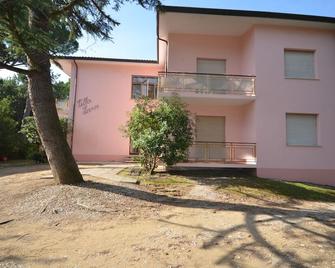 Appartamenti Lara - Lignano - Gebäude