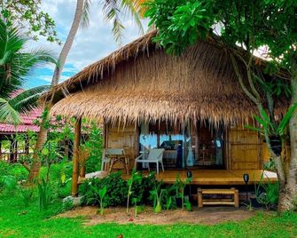Margarita Beach - Khanom - Innenhof