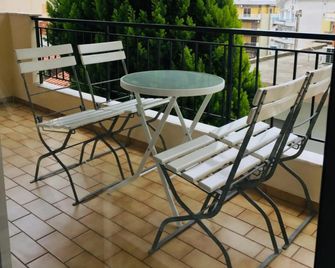 Alektor - Kavala - Balcon