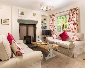 Oxen Fell Cottage - Elterwater - 客廳