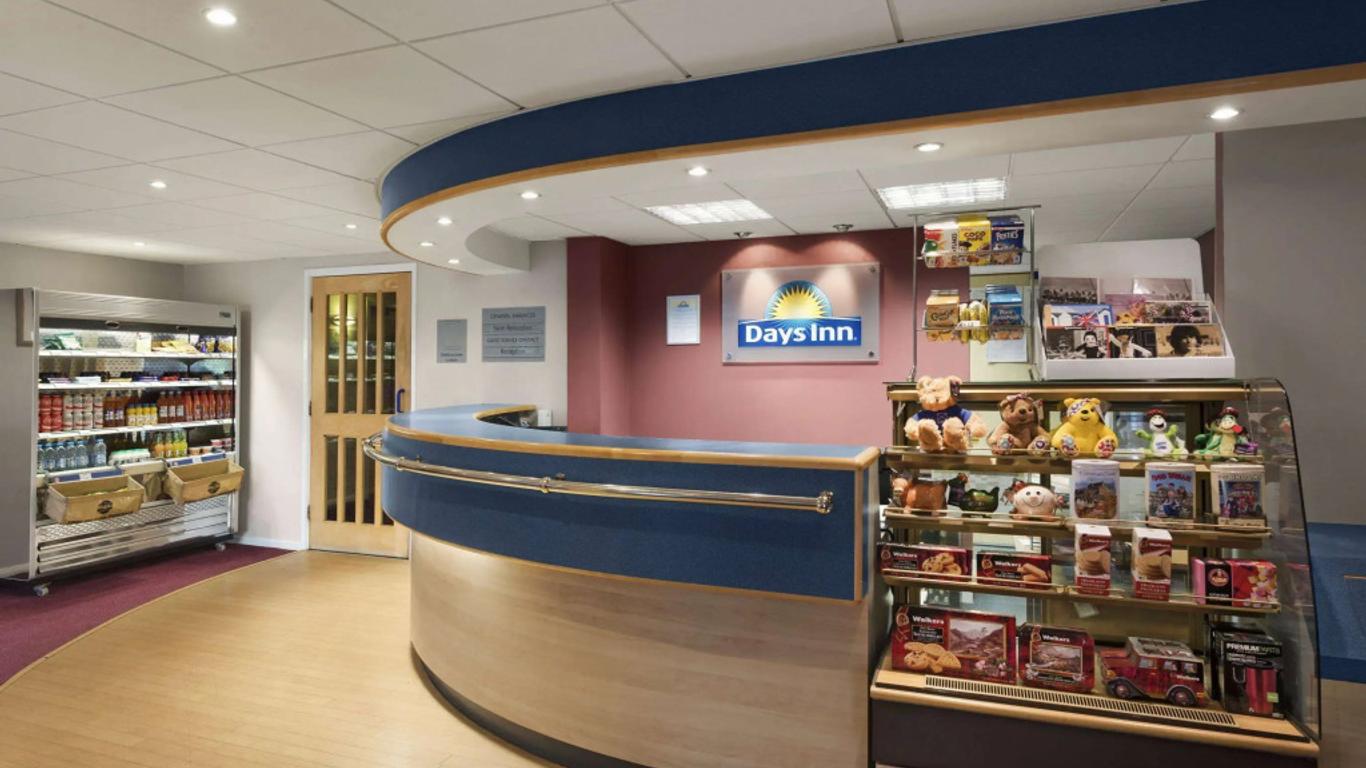 Days Inn by Wyndham Abington M74