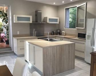 Country House In Salernes - Salernes - Kitchen