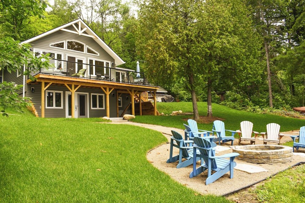 Family-Ready Waterfront, Beach, Canoes Kayaks, Dog Ok - Algonquin Highlands - شرفة مرصوفة