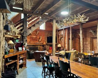 Little River Lodge - Abbeville - Bar
