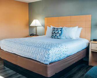 Quiet Corner Inn - Brooklyn - Bedroom