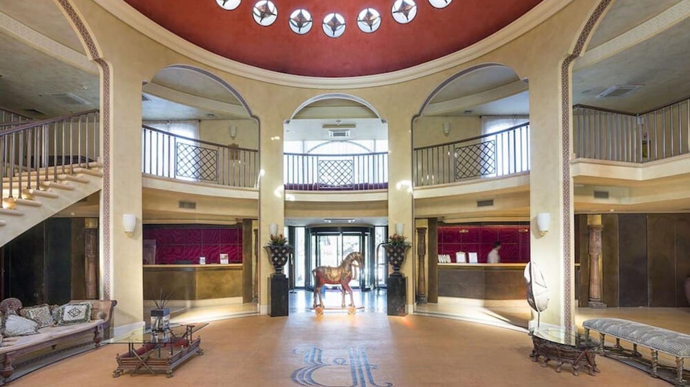 Romano Palace Luxury Hotel