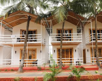 Capital O 63761 la Blanca resorts - Mandrem - Gebouw