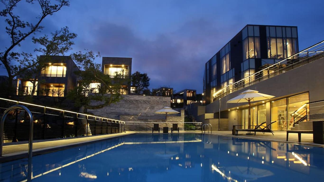 Lotte Resort Jeju Artvillas