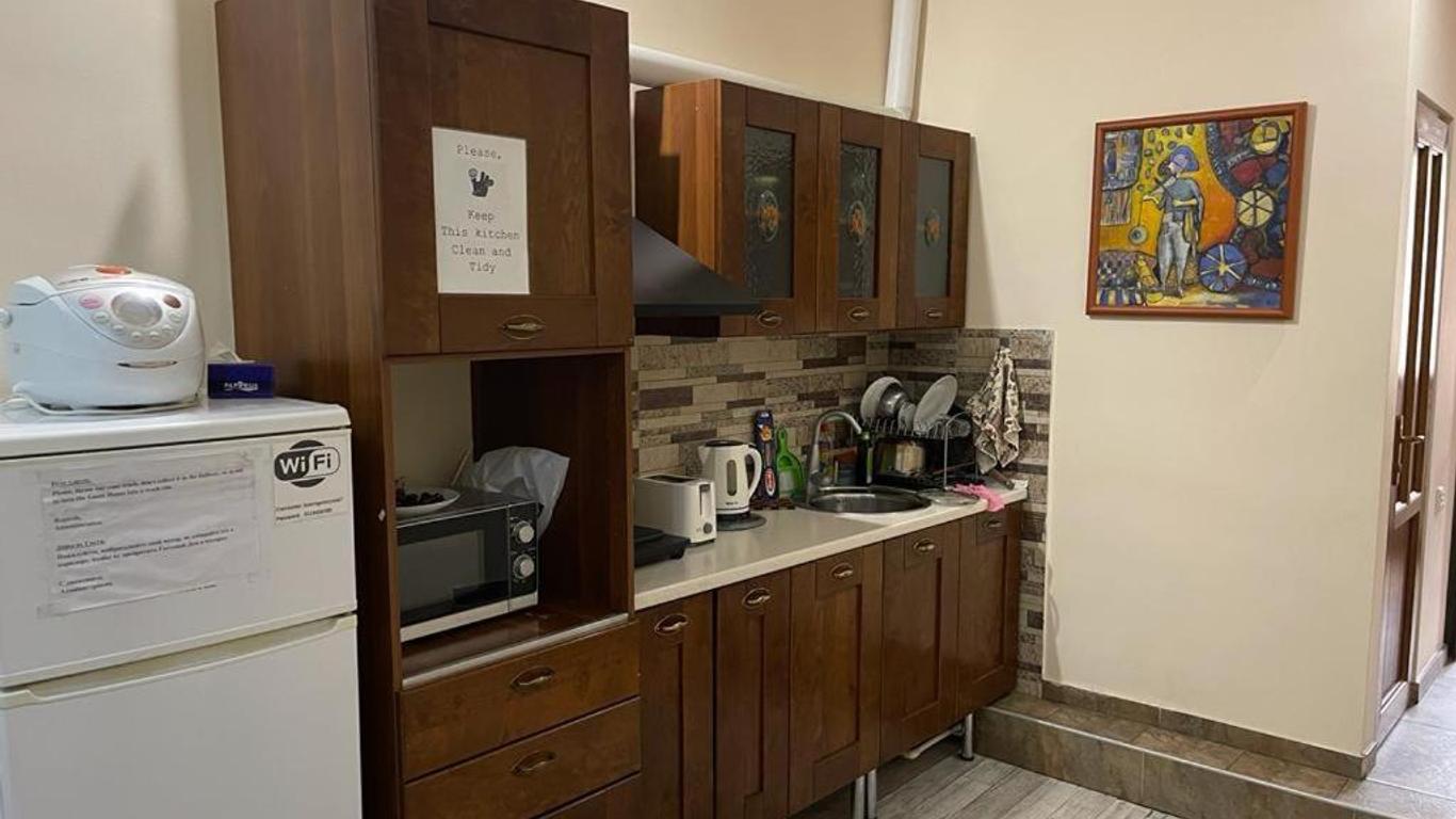 Yerevan Hostel