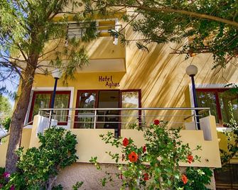Hotel Aghas Paleochora - Palaiochora - Building