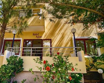 Hotel Aghas Paleochora - Palaiochora - Building