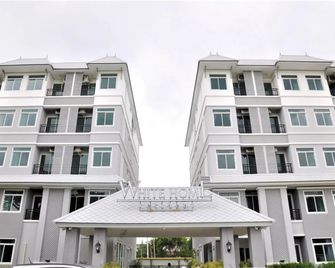 White Home Residence - בנגקוק - בניין