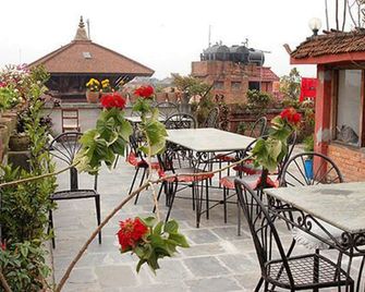 Golden Gate Guest House - Bhaktapur - Patio
