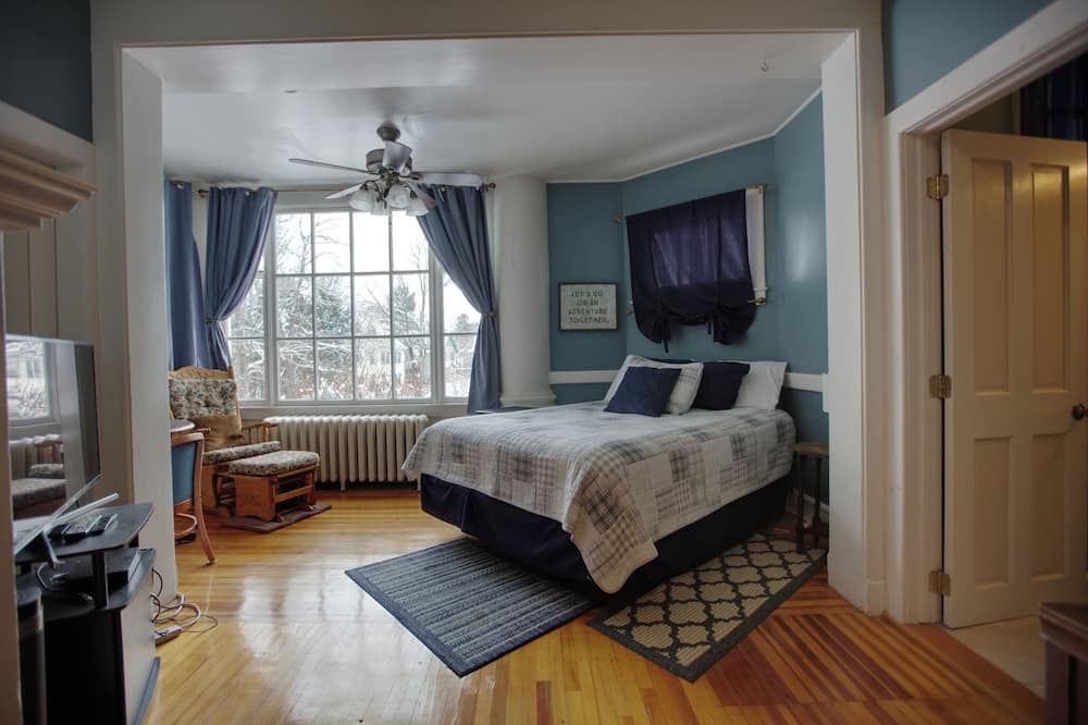 Prescott House Adk - Saranac Lake - Bedroom