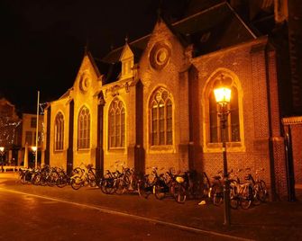 Hotel Carillon - Haarlem
