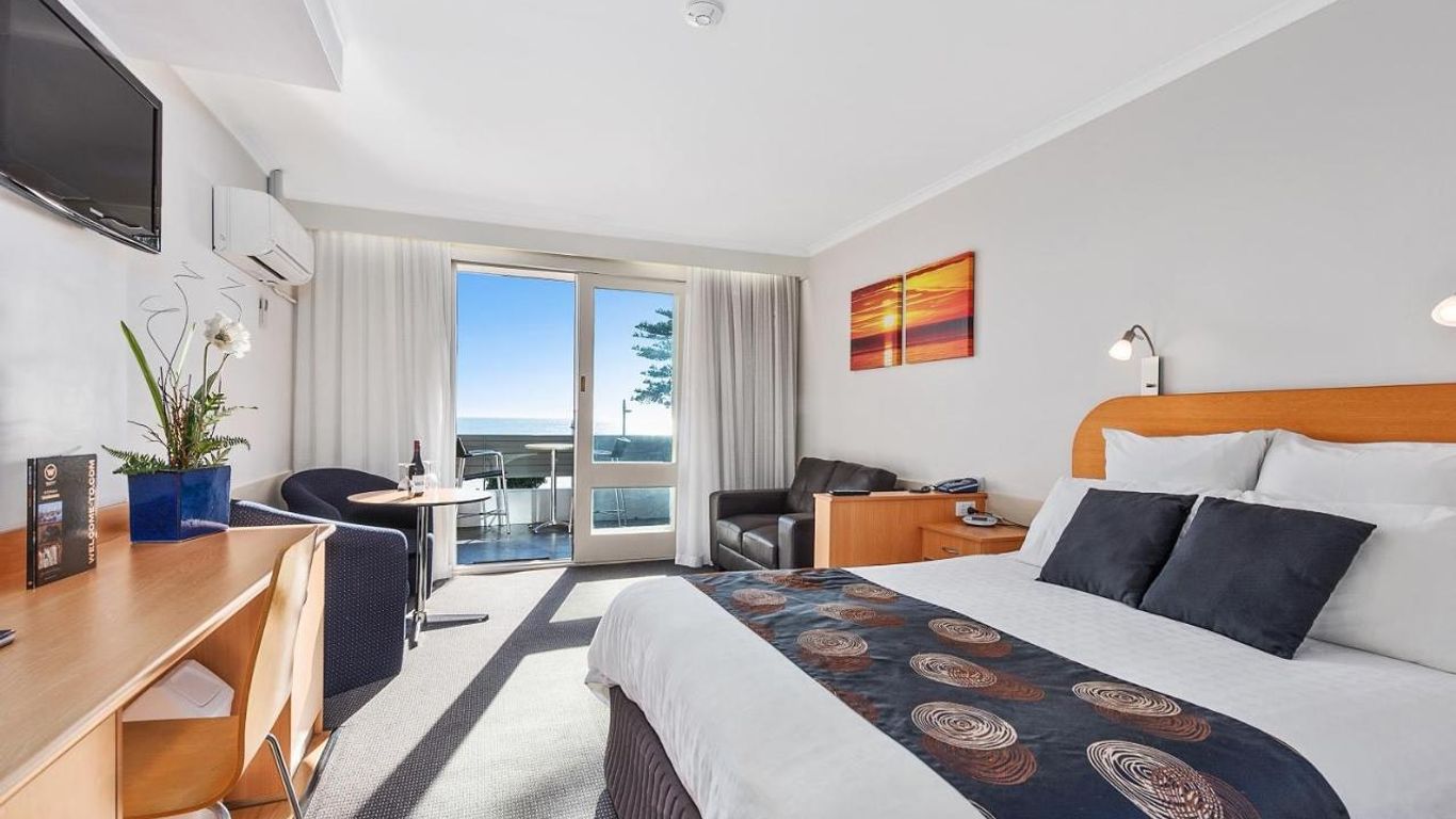 Beachfront Voyager Motor Inn