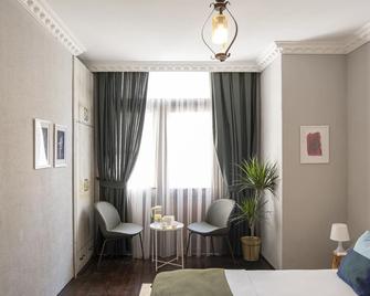In House Hostel - Izmir - Living room