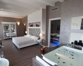 Hotel Morgana - Rodengo-Saiano - Habitación