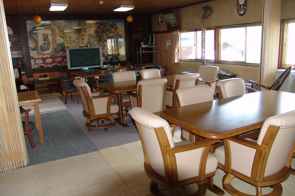 تواداكادو باكبكرز