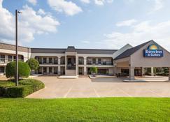 Days Inn & Suites by Wyndham Tyler - Tyler - Edificio
