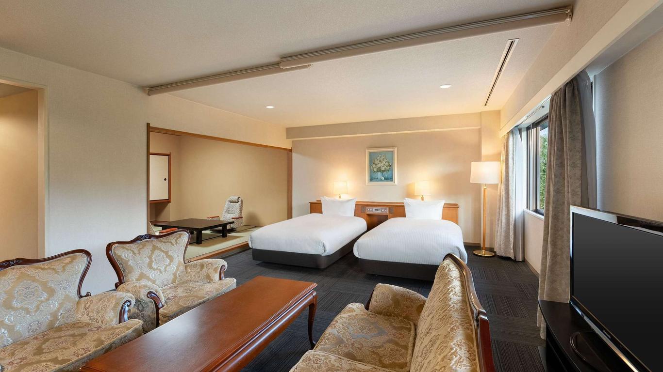 Mercure Urabandai Resort & Spa