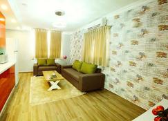 City Apartments - Eilat - Sala de estar