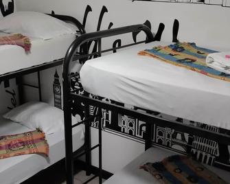 Hostal Loco Coco Loco - Panama City - Bedroom