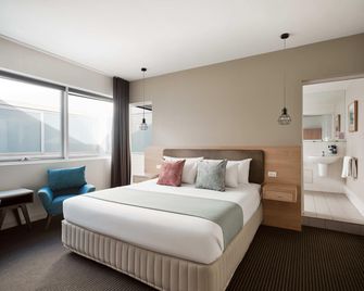 Novotel St Kilda - Melbourne - Bedroom