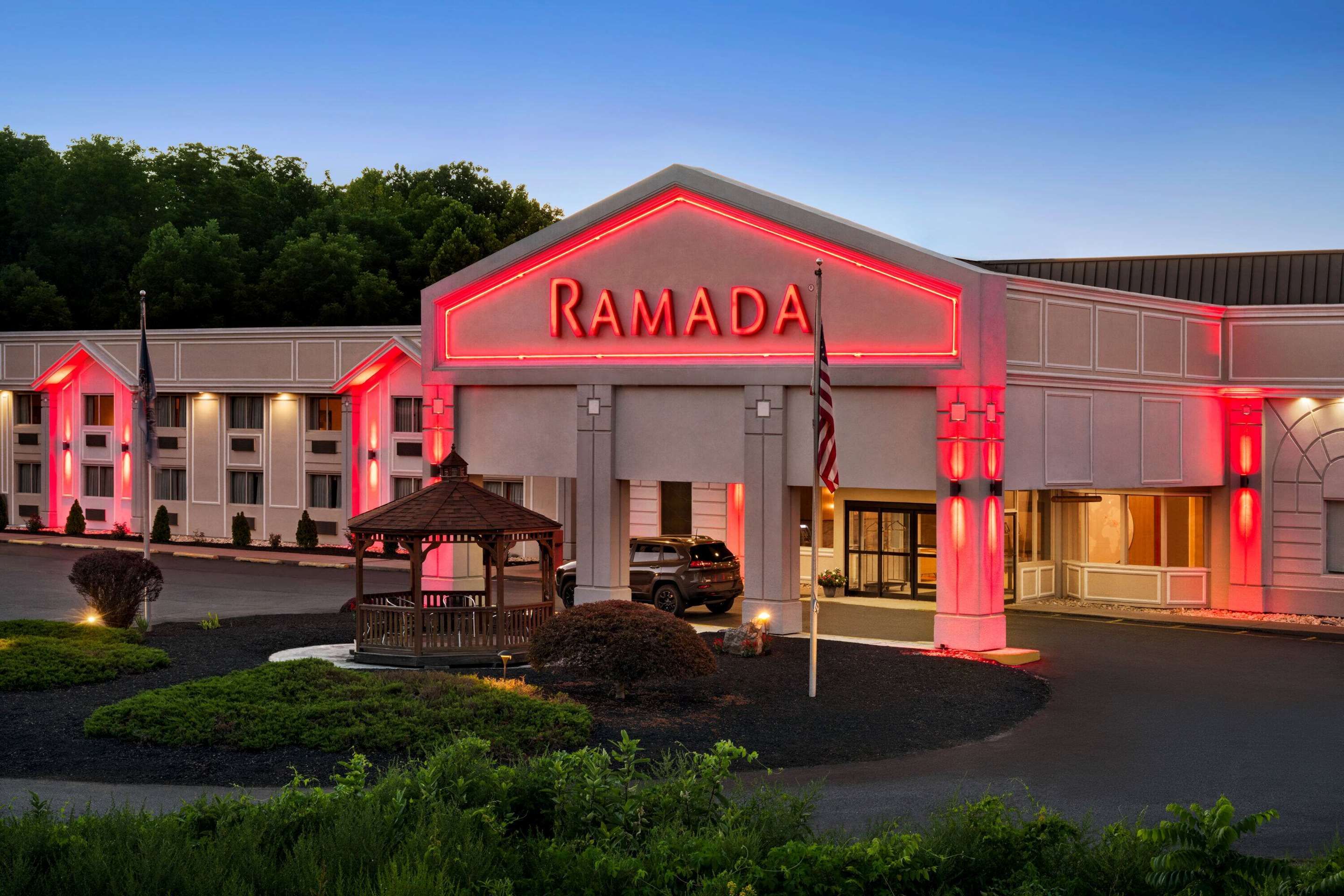 Ramada by Wyndham Allentown/Bethlehem thumbnail 3